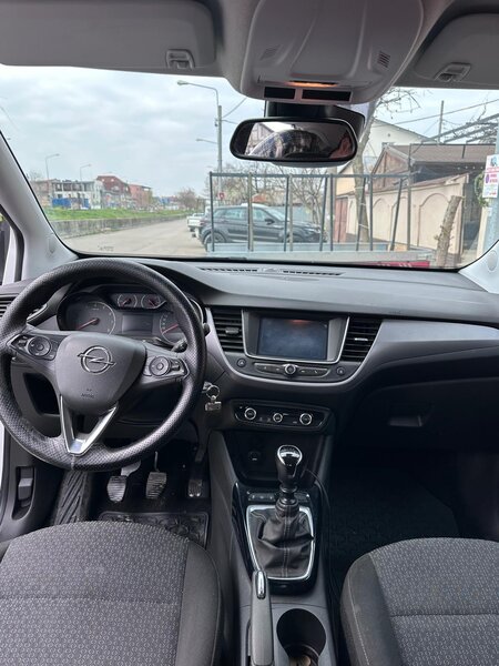 Opel Crossland X
